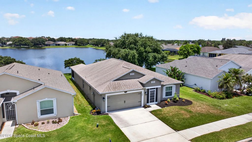 2336 Deercroft Drive, Melbourne