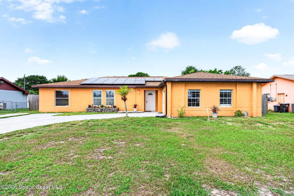 719 Bianca Drive Ne, Palm Bay