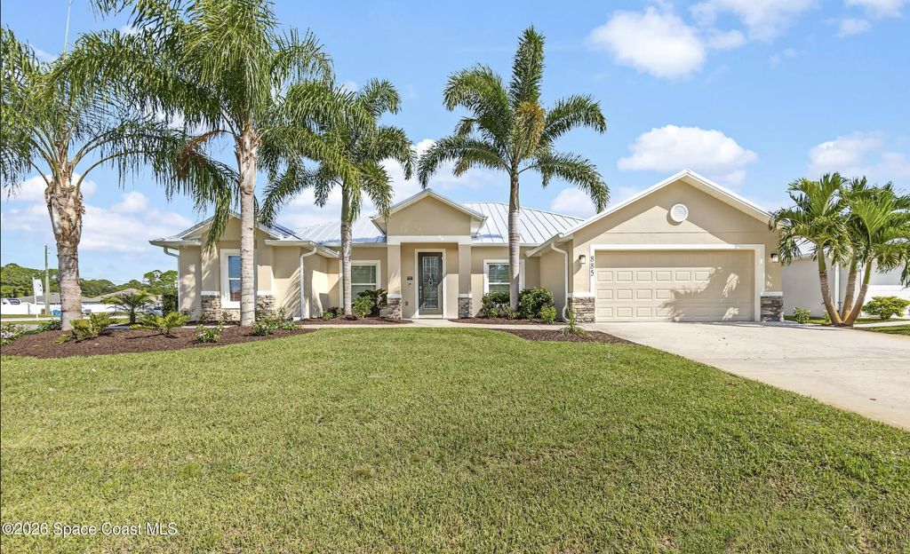 885 Starland Street Se, Palm Bay