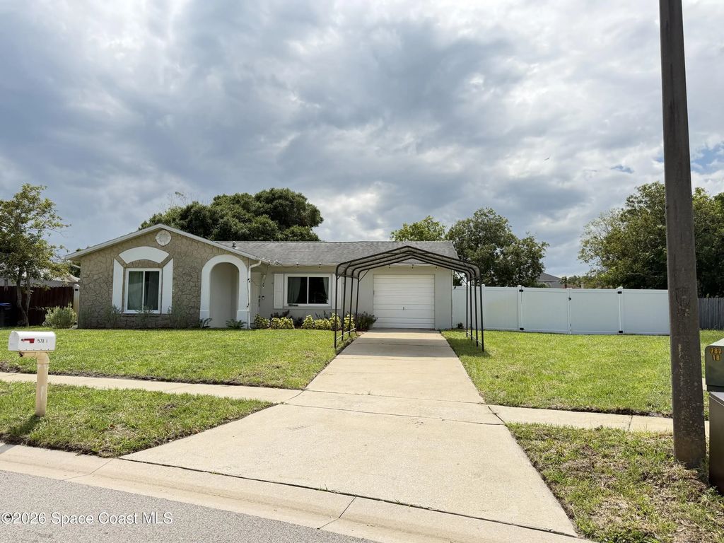 1578 W Powder Horn Road, Titusville