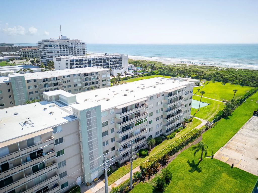 2020 N Atlantic Avenue S 209, Cocoa Beach