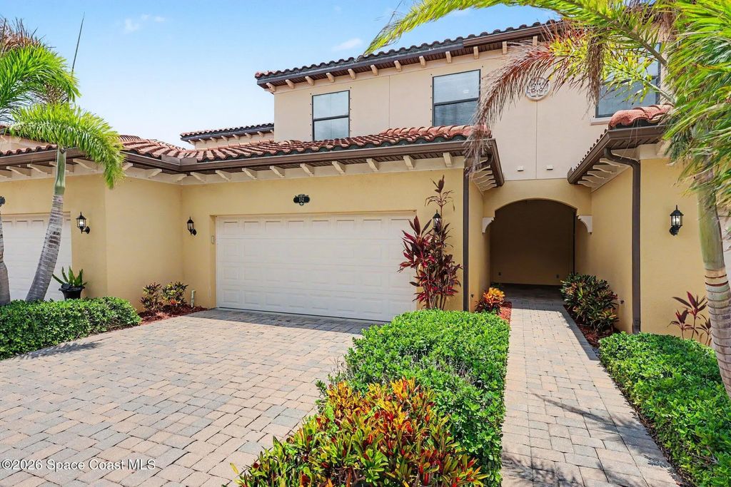 740 Lanai Circle 102, Melbourne