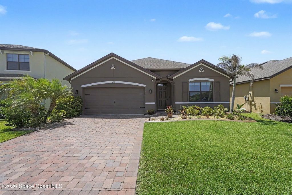 730 Old Country Road Se, Palm Bay
