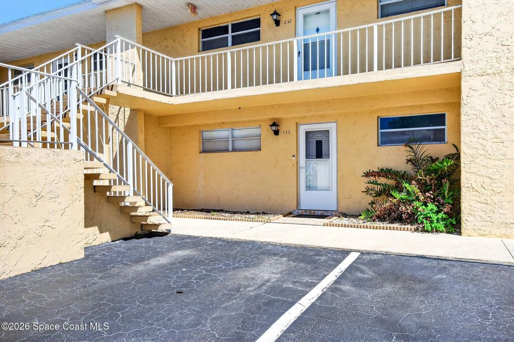 2135 N Courtenay Parkway D 132, Merritt Island