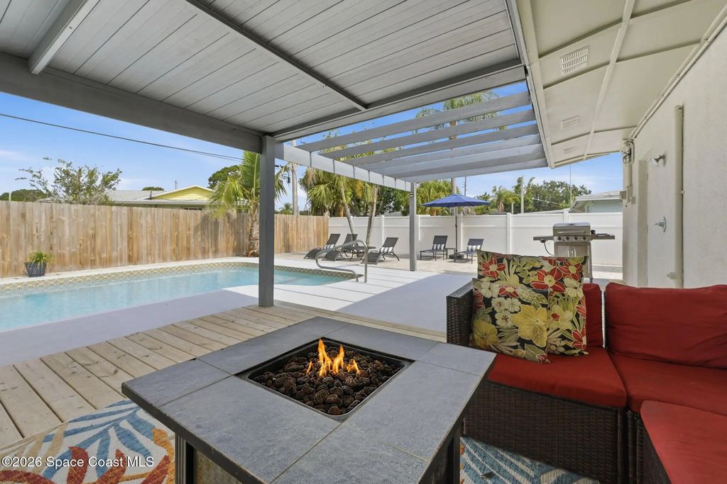 2504 Plantation Drive, Melbourne