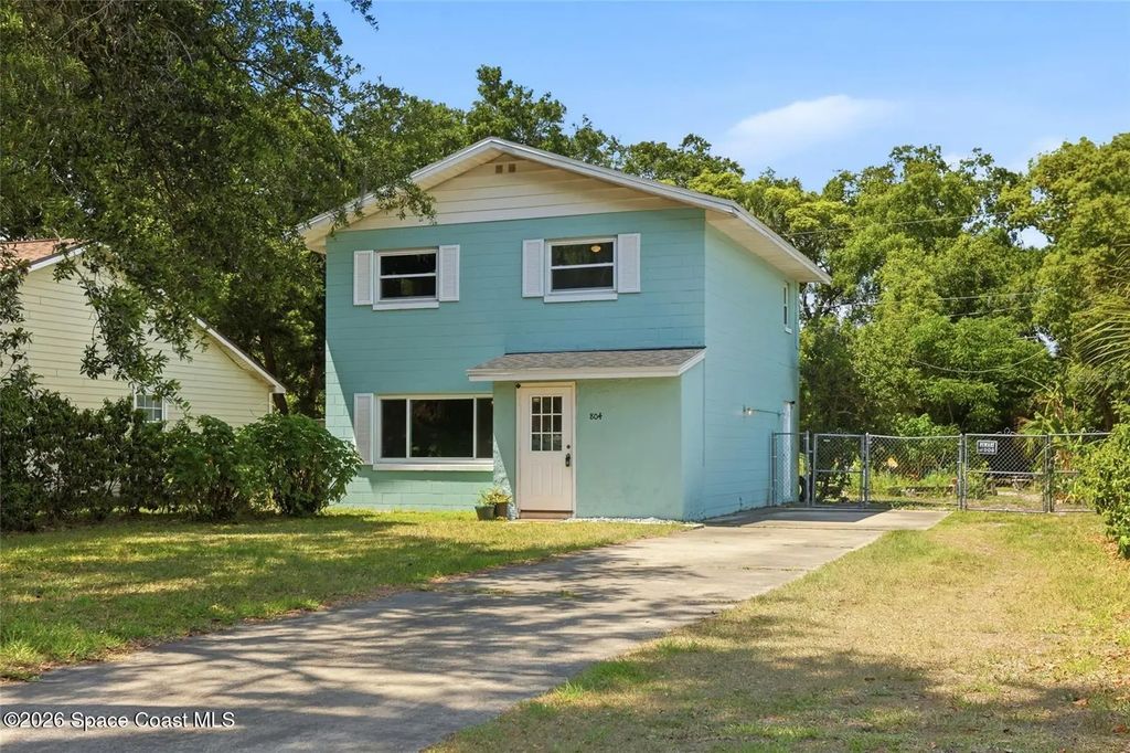 804 Rosalia Drive, Sanford