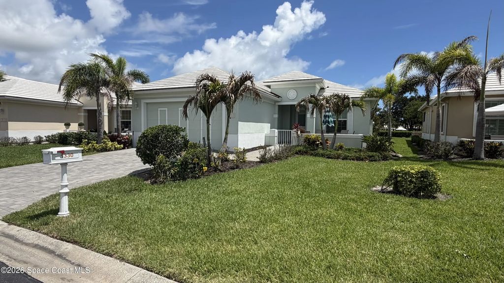 1330 Saint Catherines Circle, Vero Beach