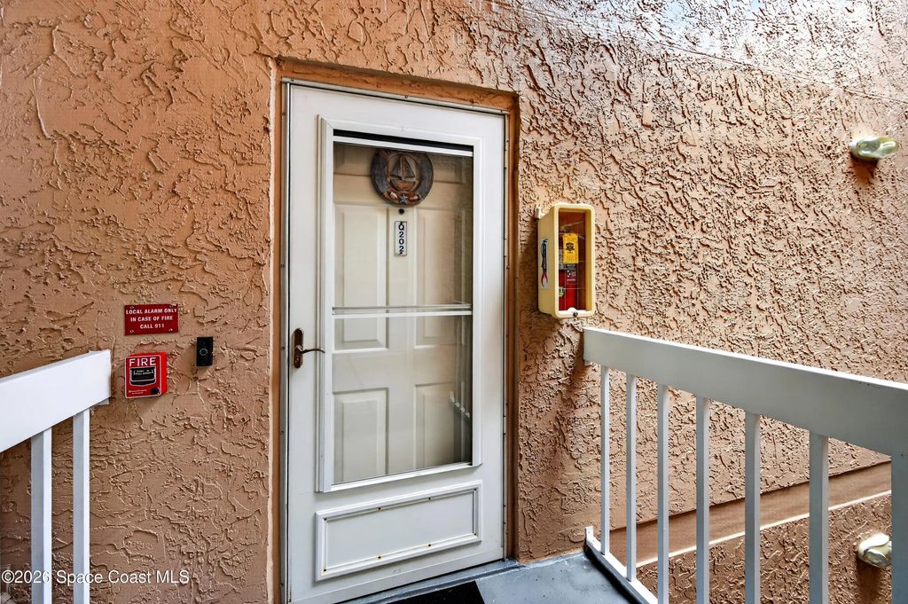 997 Sonesta Avenue Ne 202, Palm Bay