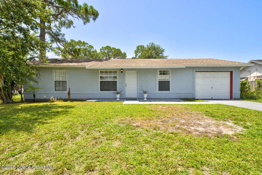 206 San Luis Street Sw, Palm Bay