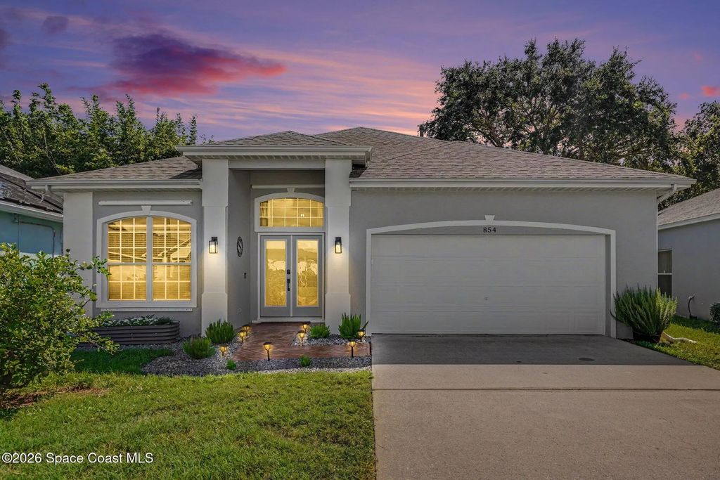 854 Villa Drive, Melbourne