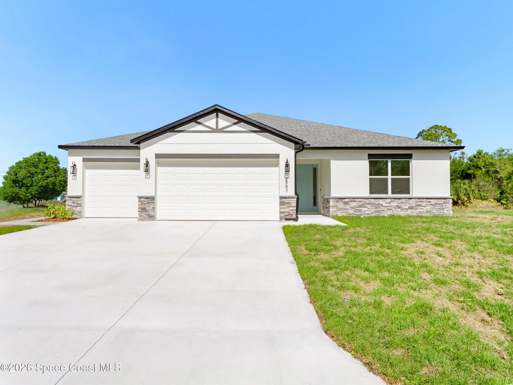 3164 Santa Cruz Avenue Se, Palm Bay