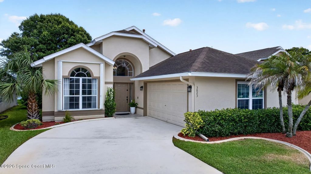 3823 Saint Armens Circle, Melbourne