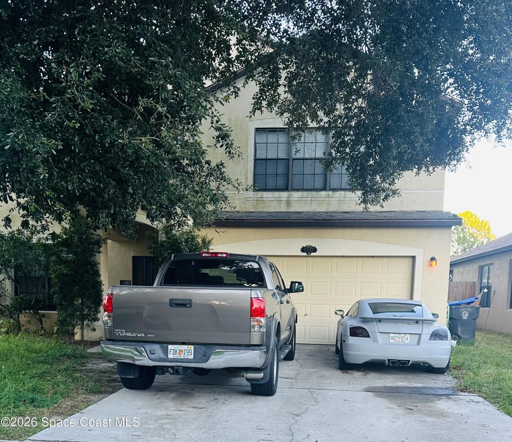 5327 Enchanted Avenue, Titusville