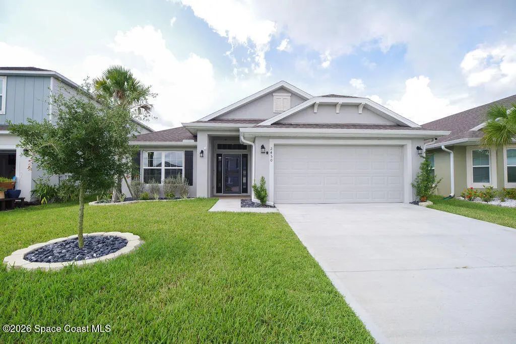 2450 Roygaris Street Nw, Palm Bay