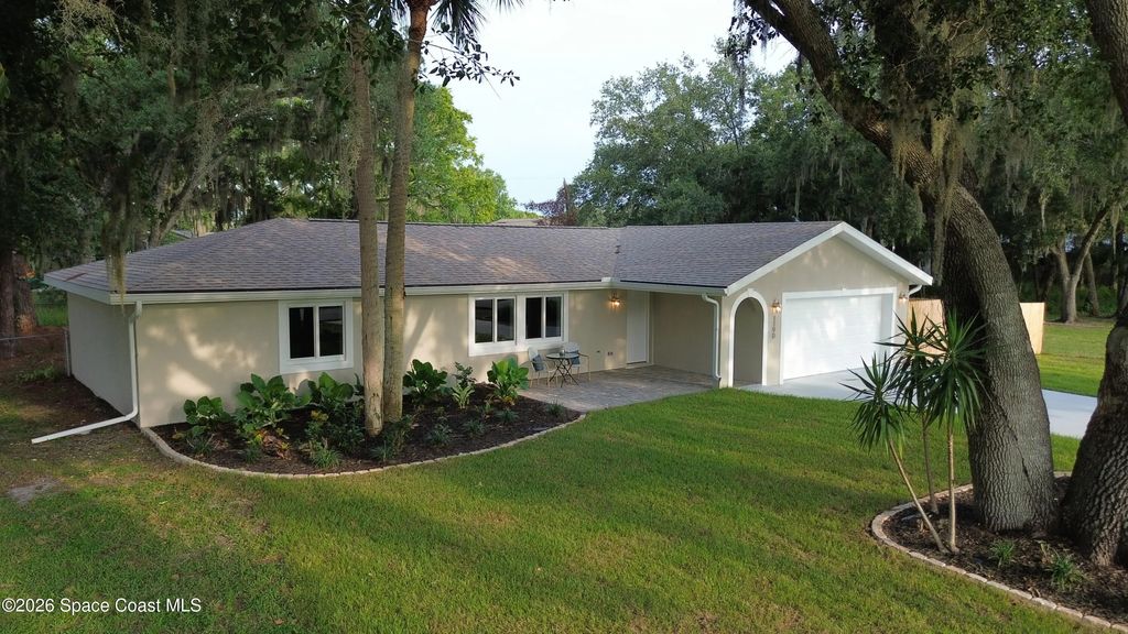 1190 E Grapefruit Road Se, Palm Bay
