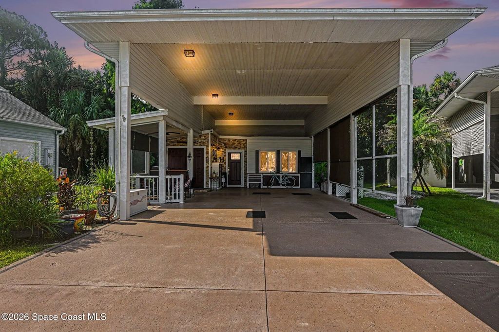 439 Plantation Drive, Titusville