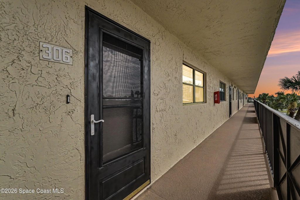520 Palm Springs Boulevard 306, Indian Harbour Beach