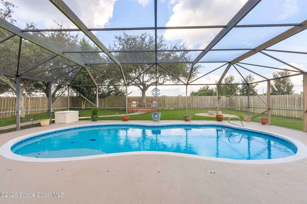 1933 Woodfield Circle, West Melbourne