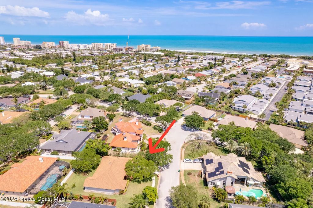 410 Oriole Lane, Indialantic