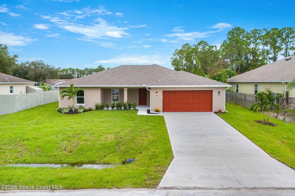 914 Aurelia Avenue Se, Palm Bay