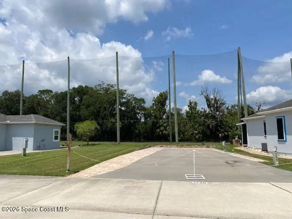 1746 Platinum Drive 274, Titusville