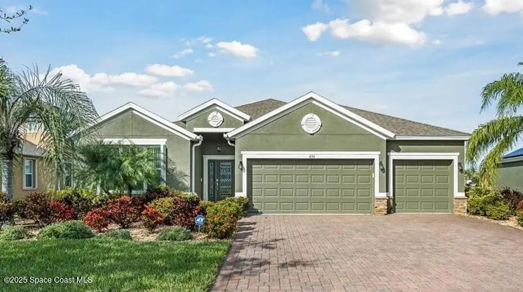 634 Easton Forest Circle Se, Palm Bay