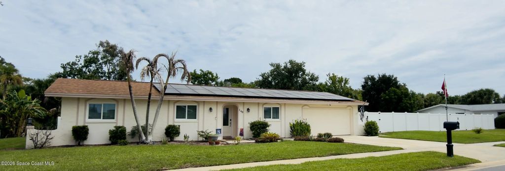140 Sea Breeze Circle, Merritt Island