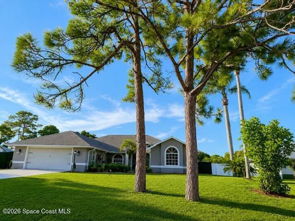 6890 Hundred Acre Drive, Cocoa