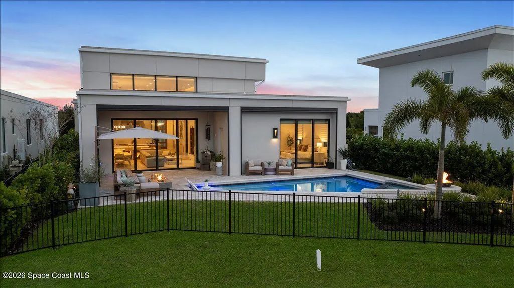 6444 Modern Duran Drive, Melbourne