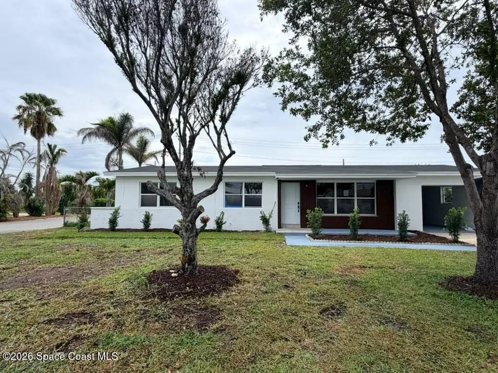 205 Melaleuca Drive E, Satellite Beach