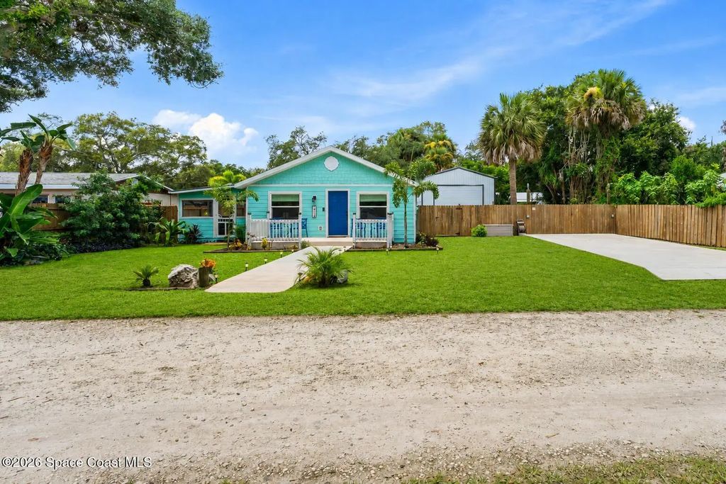 1714 Crescent Road, Malabar