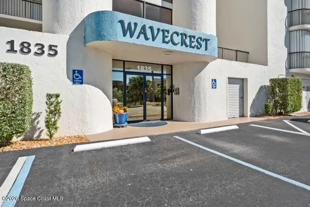 1835 S Atlantic Avenue 401, Cocoa Beach