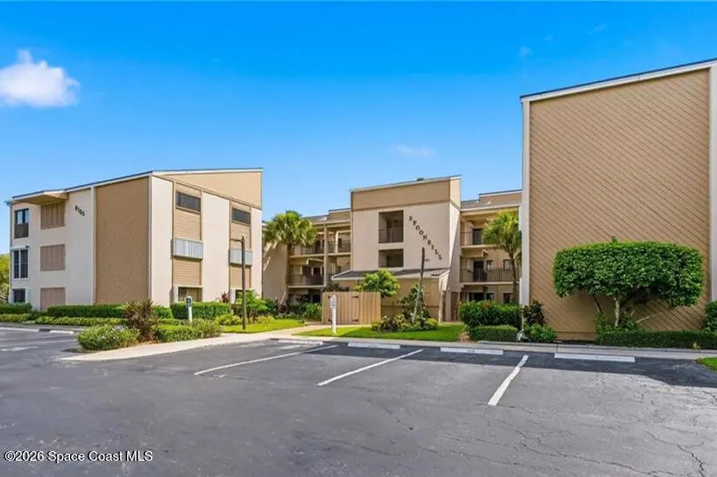 6165 S Mirror Lake Drive 106, Sebastian