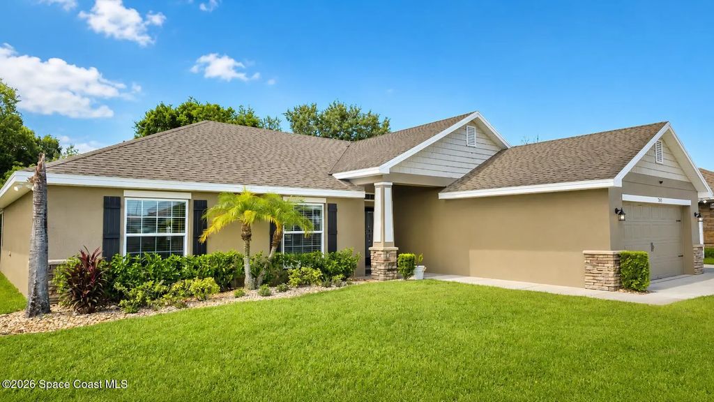 990 Hanson Avenue Sw, Palm Bay
