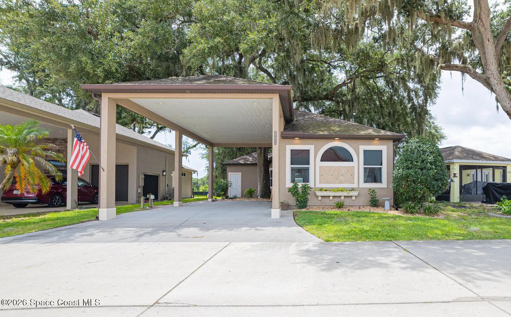 2773 Bates Place, Titusville