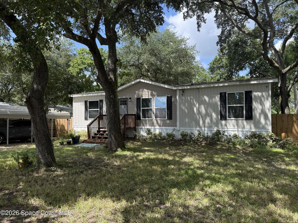 595 Friday Road, Cocoa