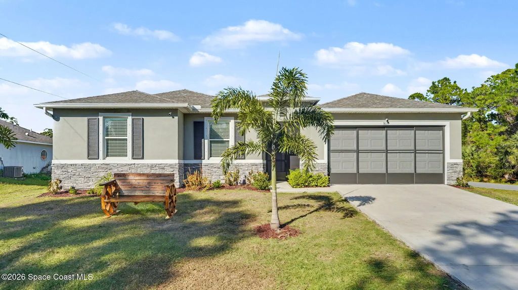 1835 Eugenia Court Nw, Palm Bay