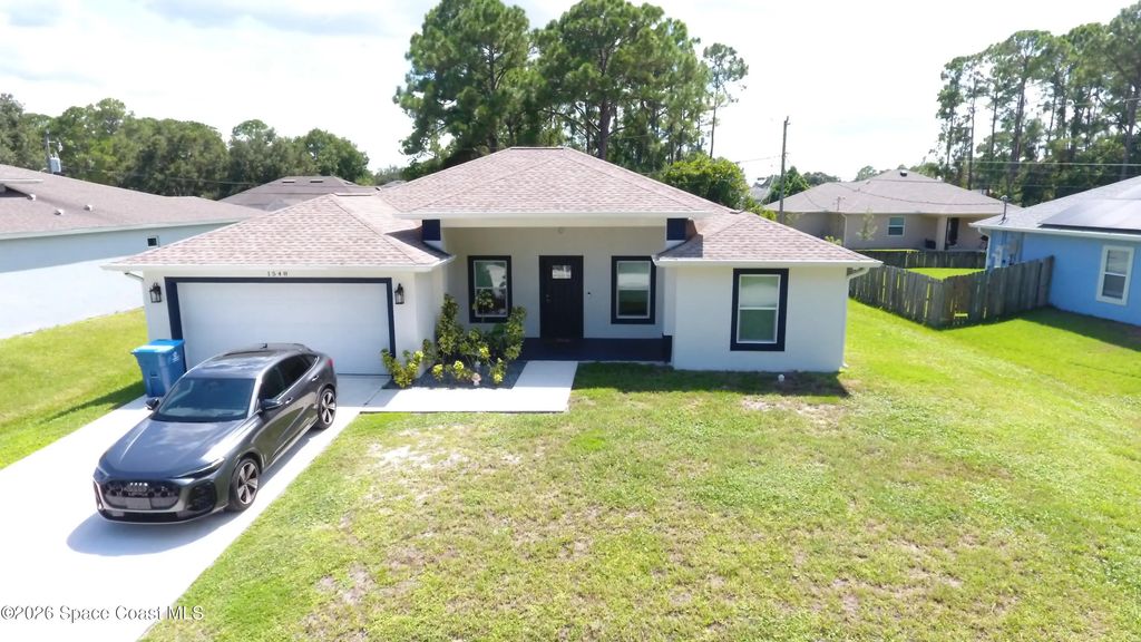 1548 Rainsville Road Se, Palm Bay