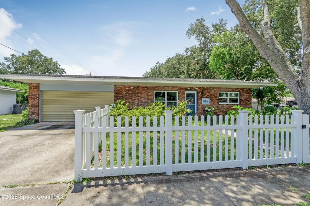 967 Hunter Park Place, Titusville
