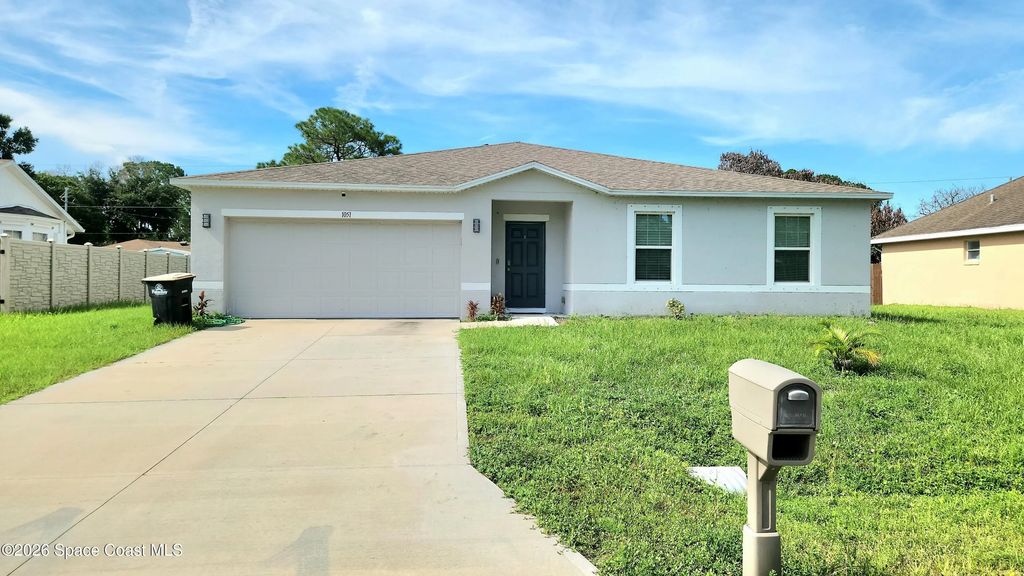 1051 Pope Street Nw, Palm Bay