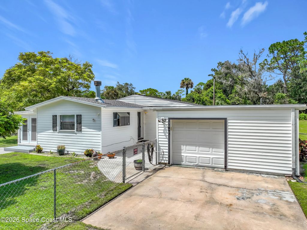 3660 Kelly Road, Mims