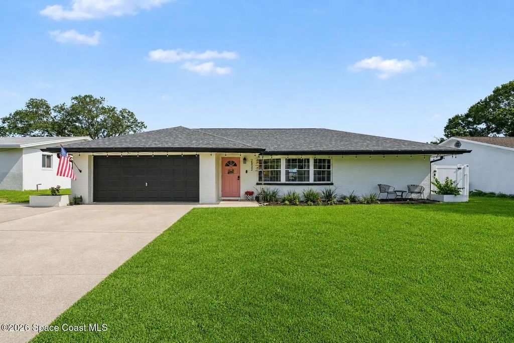 2532 Indian Hills Court, Titusville