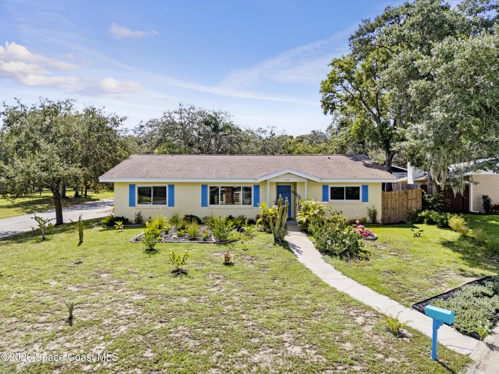 602 West Court, Titusville