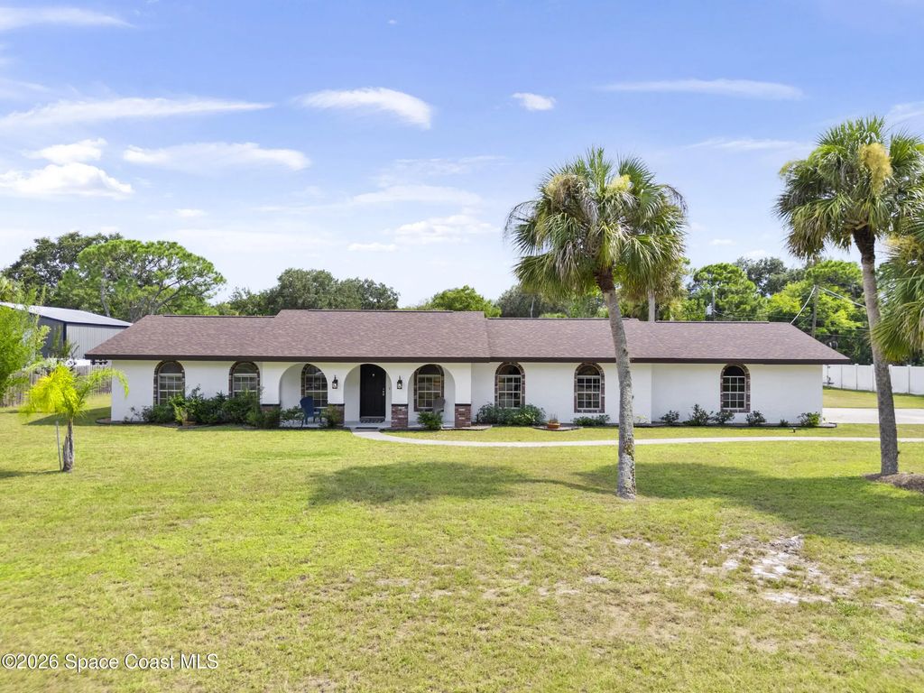 5215 Pina Vista Drive, Melbourne