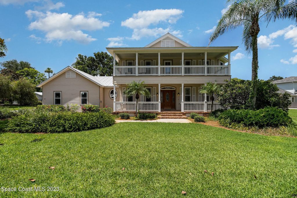 10 Wincove Lane, Rockledge