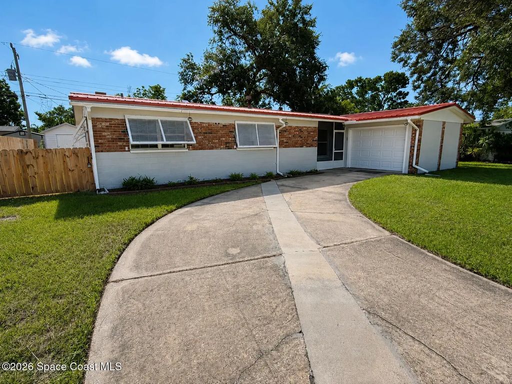 4995 Sharlene Drive, Titusville