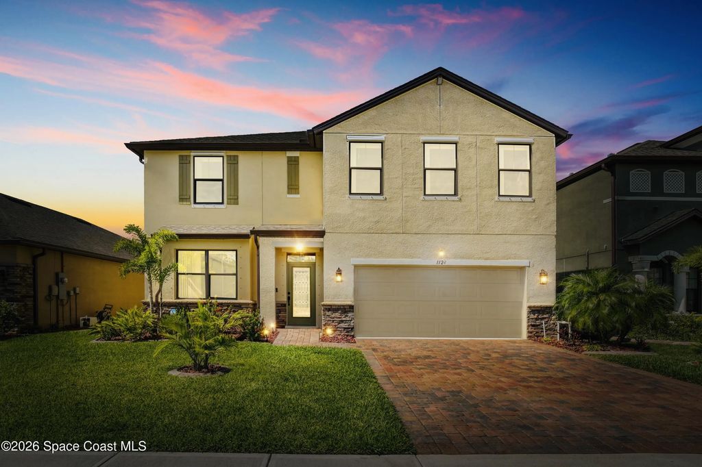 1124 Musgrass Circle, West Melbourne
