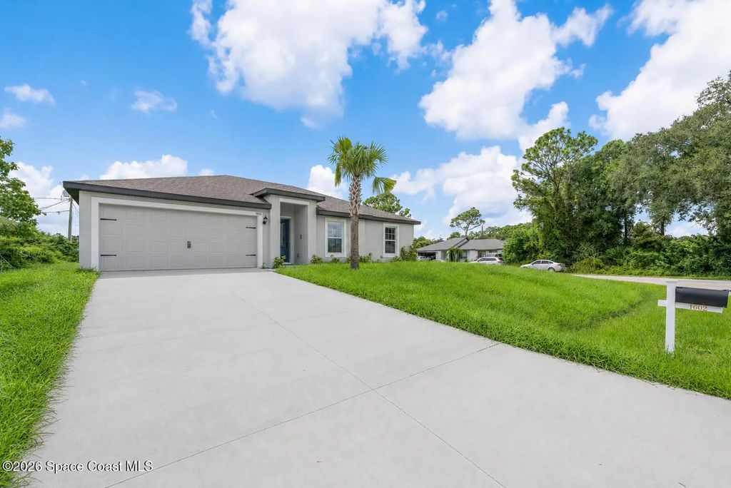 1602 Saladino Street Se, Palm Bay