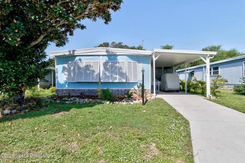 1115 Wren Circle, Barefoot Bay