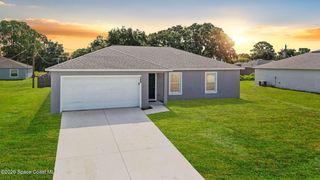 549 Eldron Boulevard Se, Palm Bay